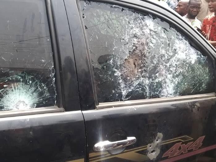 Armed robbers attack bullion van, kill 3 policemen, four others in Ibadan